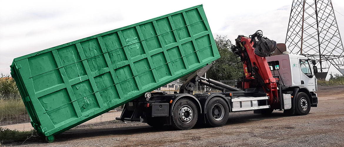 Servicio de contenedores gratuitos de chatarra y metales para empresas